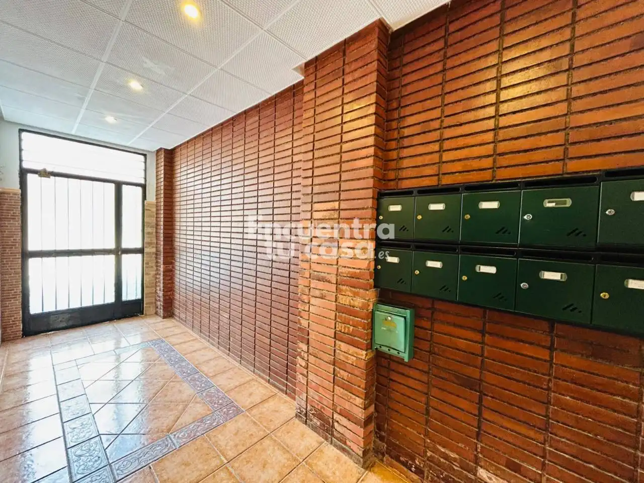 Piso en venta en Alicante / Alacant con Balcón
