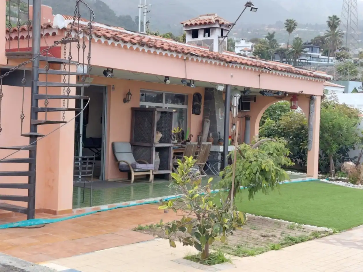 House with pool for sale in Las Cuevas - Los Gómez, imagen 3