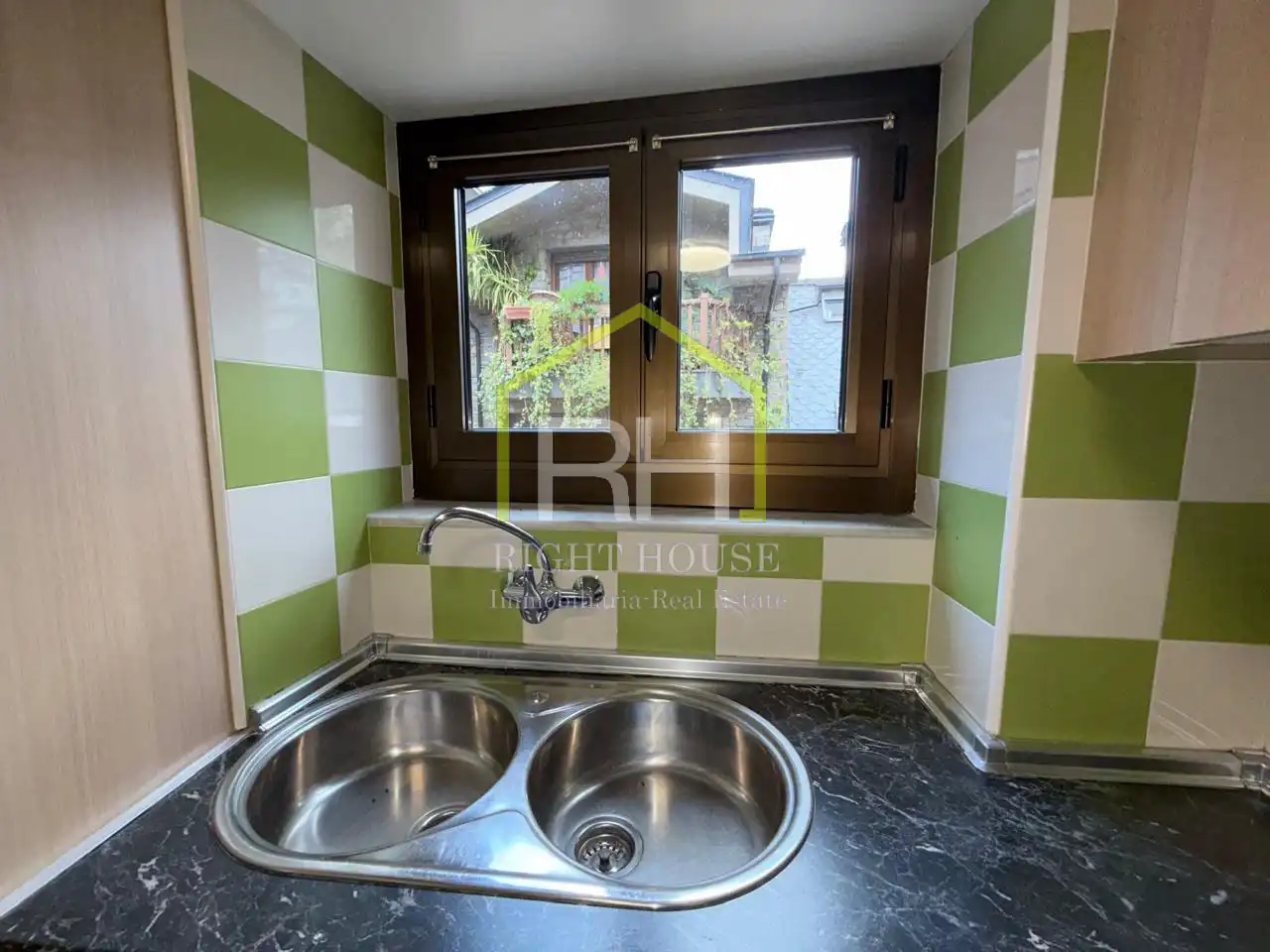 Küche von Wohnung zur Miete in Andorra la Vella mit Heizung, Parkett und Ofen