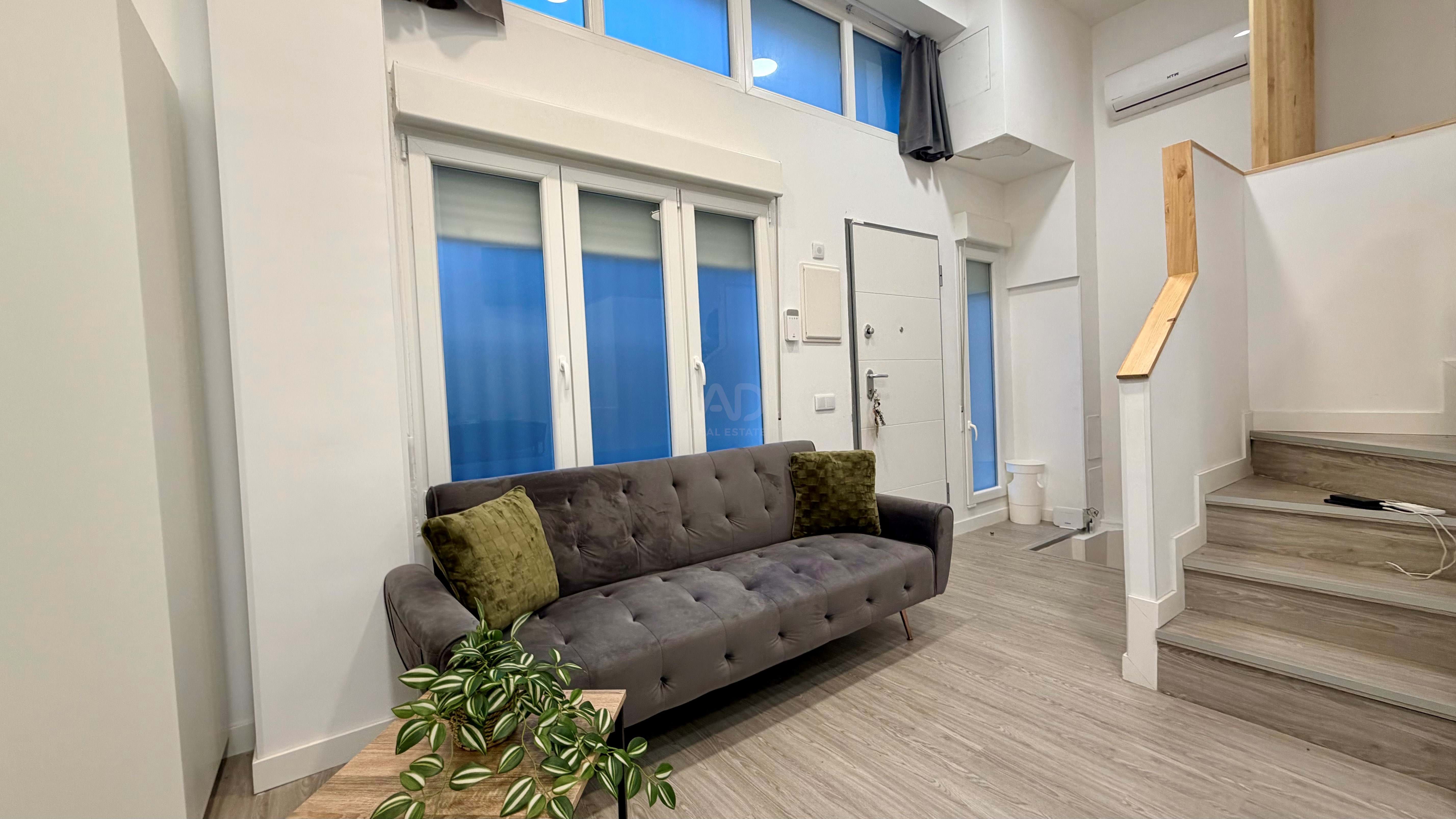 Sala d'estar de Pis de lloguer en  Madrid Capital amb Aire condicionat i Calefacció