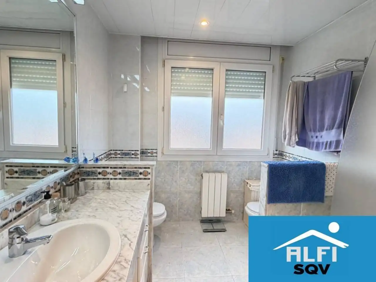 Bathroom of Houses for sale in Sant Quirze del Vallès  with Air Conditioner, Heating and Private garden