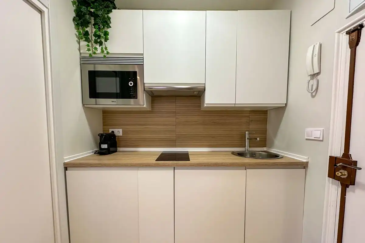 Cocina de Ático de alquiler en Madrid con Aire acondicionado, Calefacción y Terraza