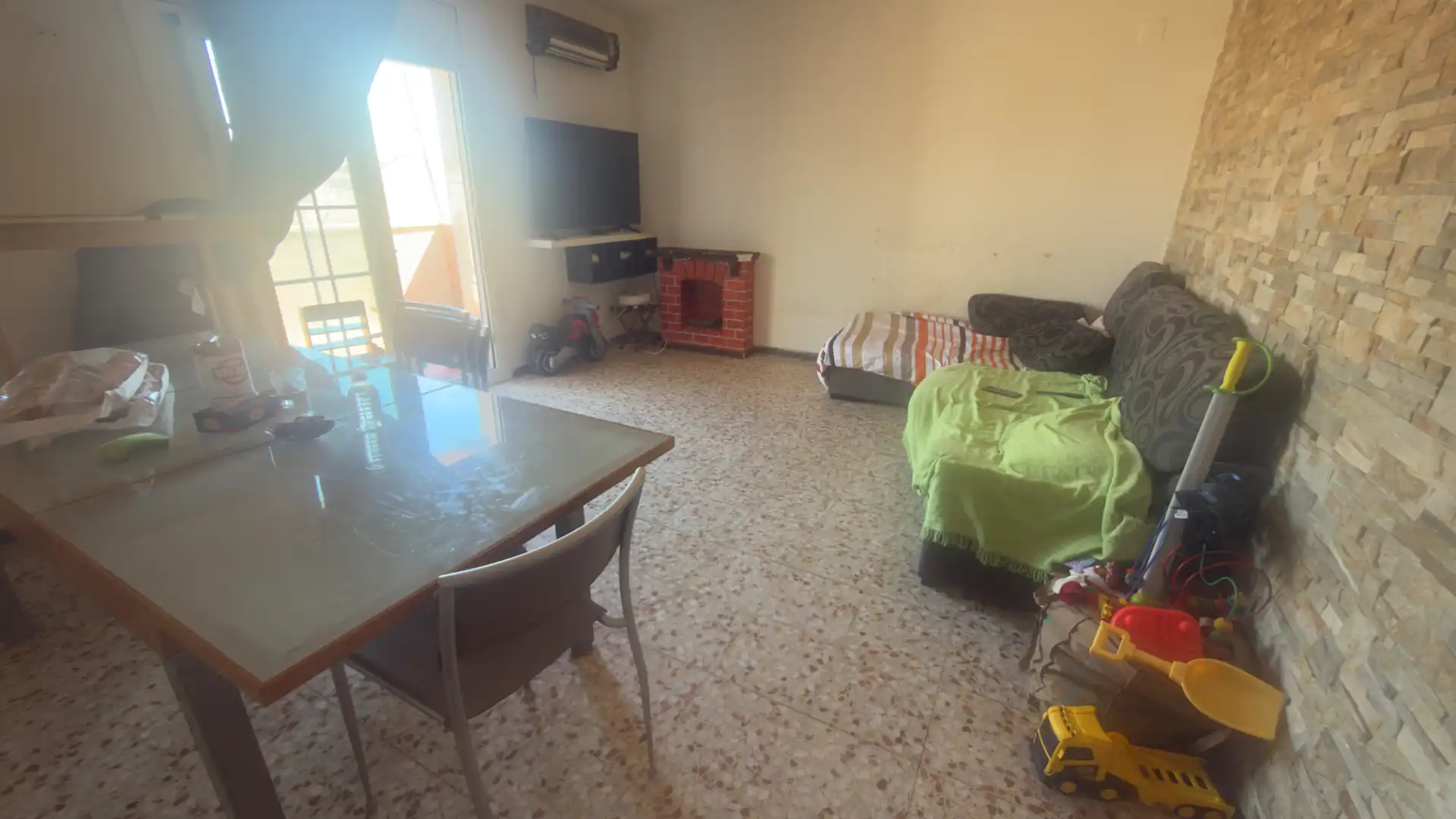 Living room of Flat for sale in Sant Pere de Ribes  with Terrace, Oven and Balcony
