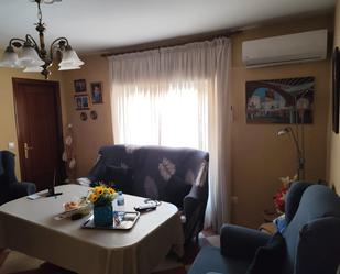 Living room of Flat for sale in Zafra  with Air Conditioner and Furnished