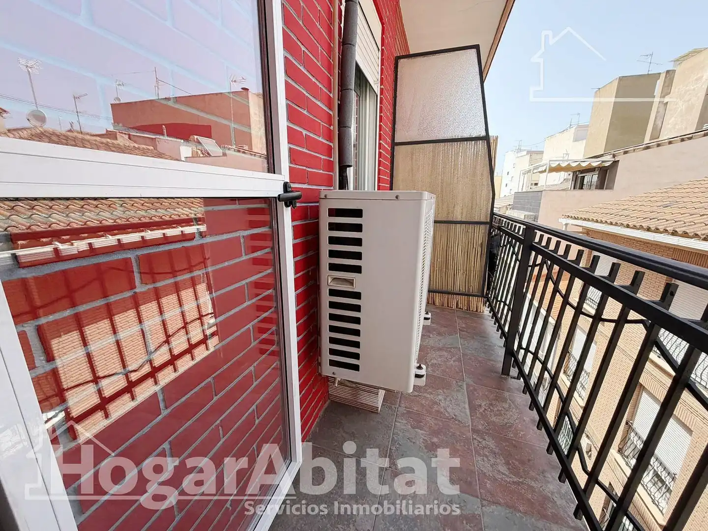 Terrassa de Pis en venda en Paterna amb Aire condicionat i Balcó