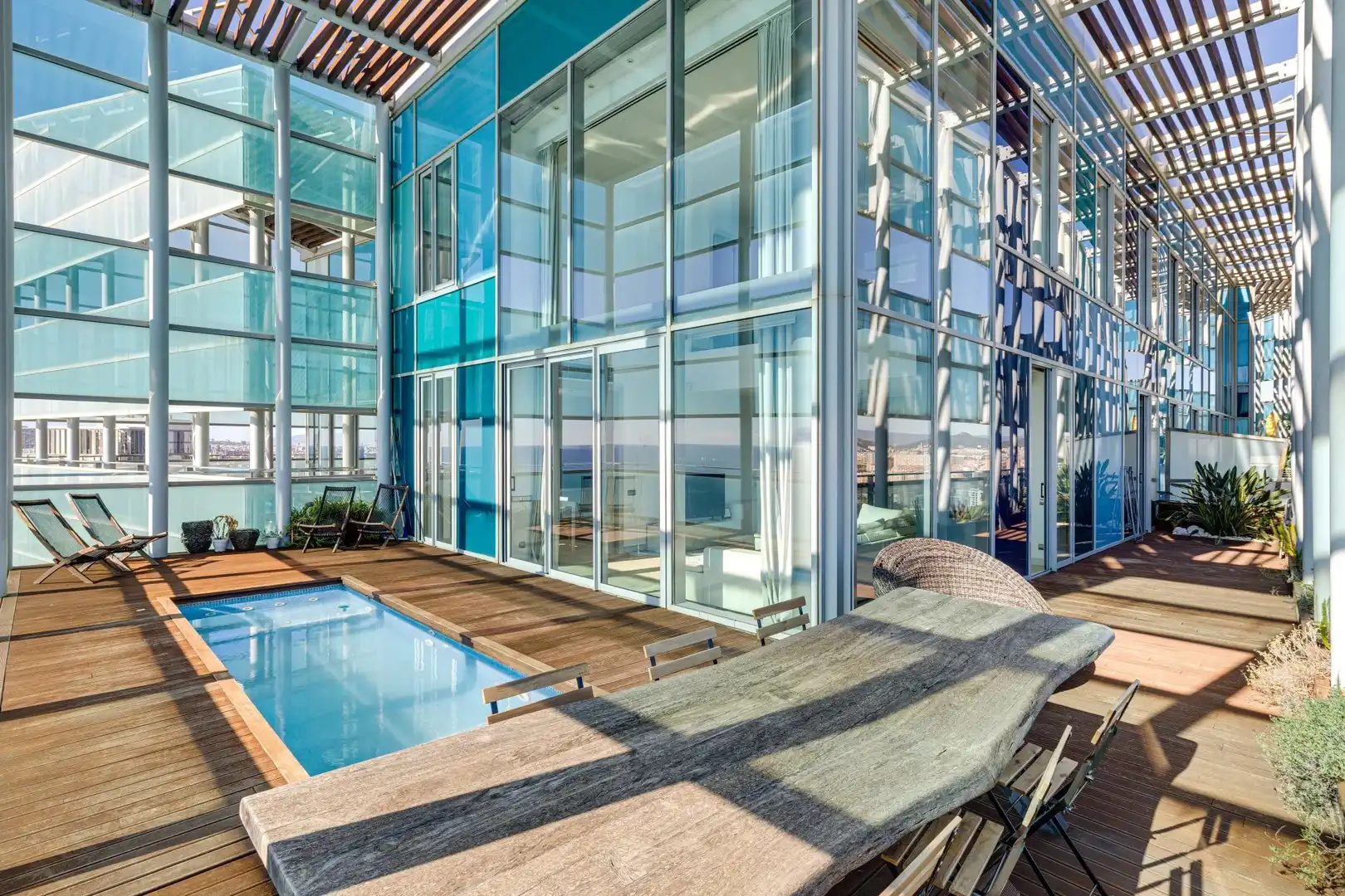 Ático con piscina en alquiler en Sant Martí, imagen 2