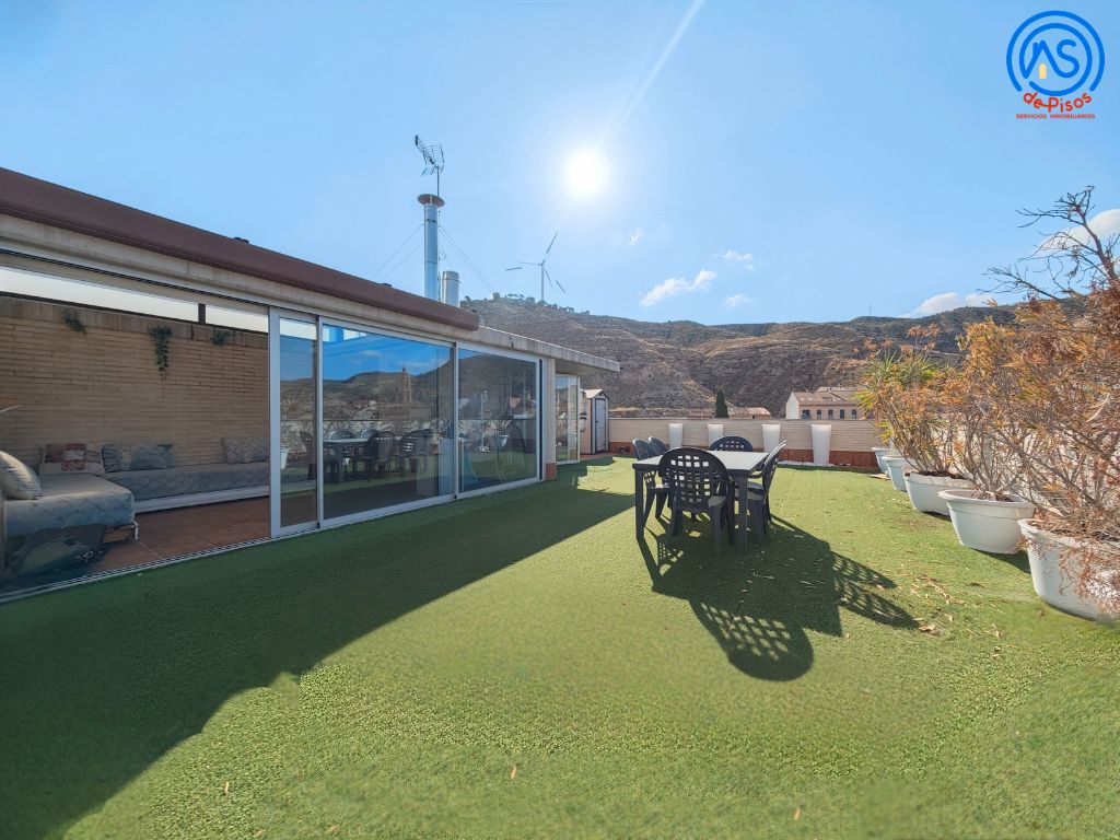 Terrace of Duplex for sale in Cadrete  with Air Conditioner, Heating and Private garden