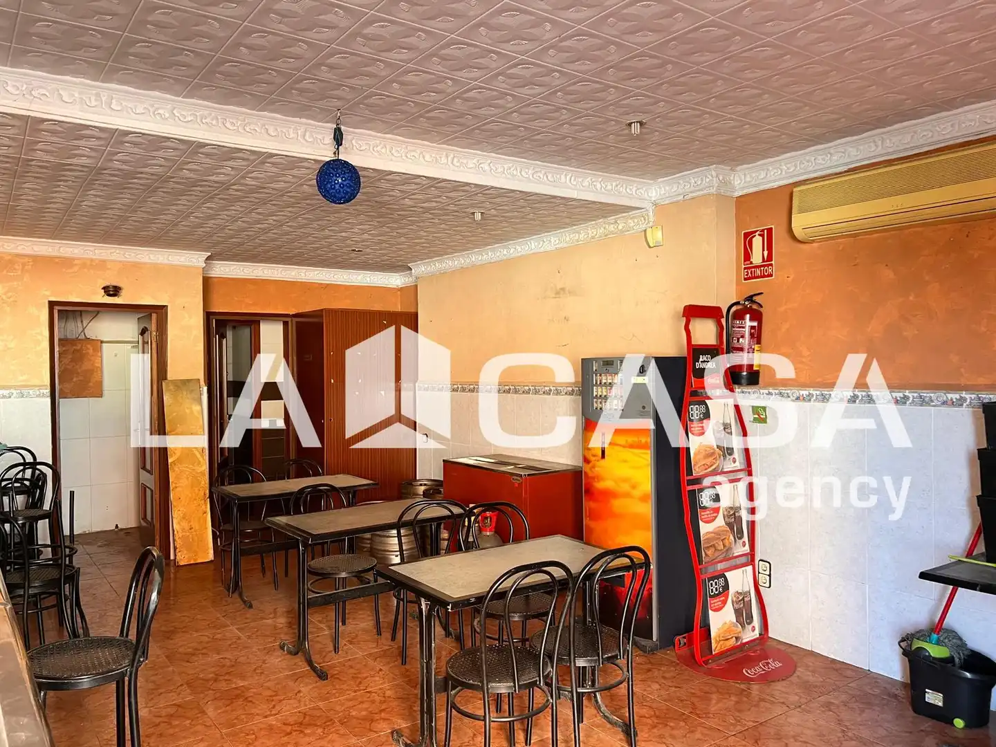 Local comercial en venda a Nou Barris, imagen 7