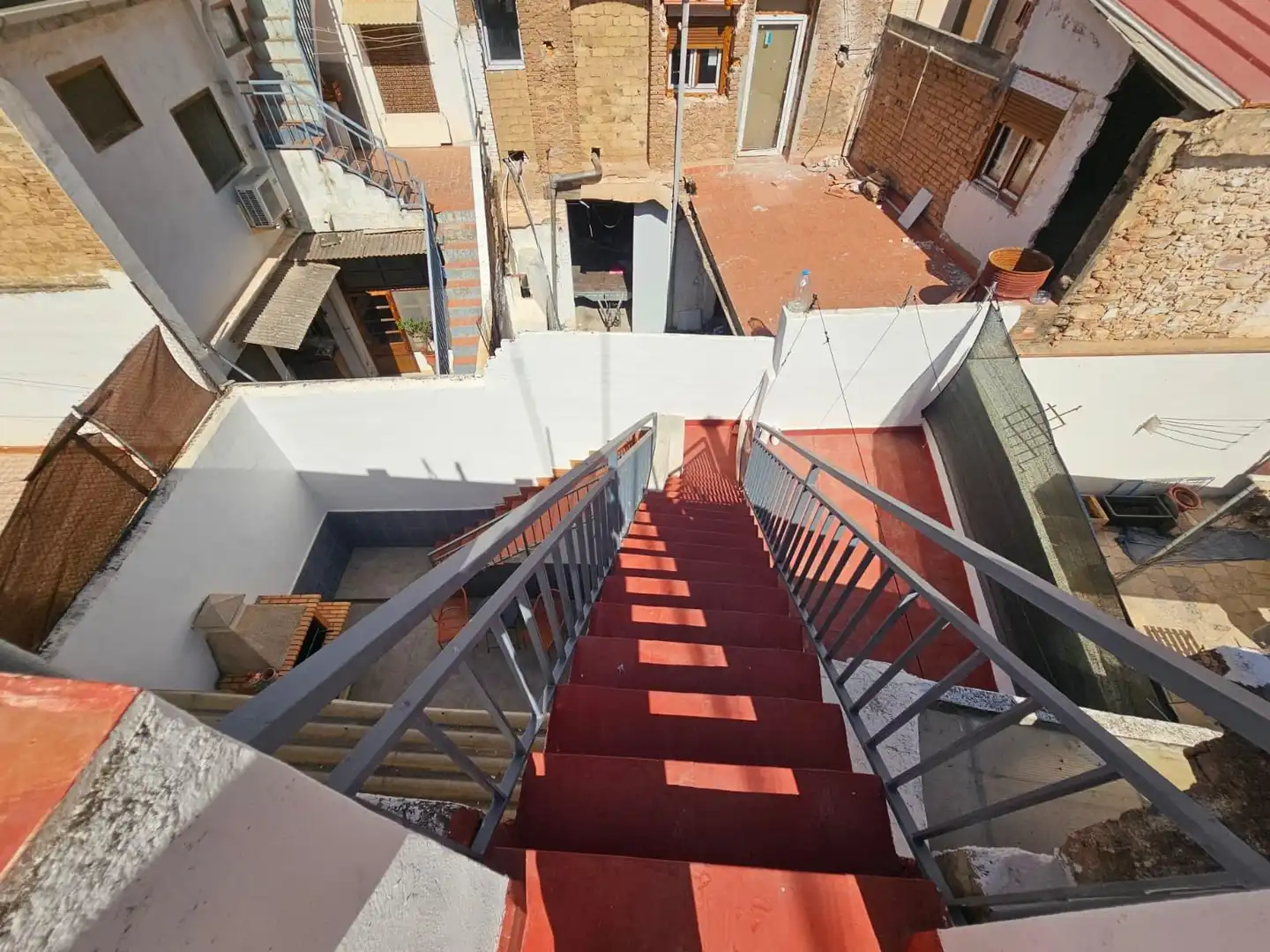 Vista exterior de Casa o chalet en venta en Sagunto / Sagunt con Calefacción, Terraza y Trastero