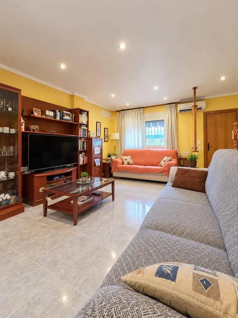 House with terrace for sale in MOLINEROS, imagen 4