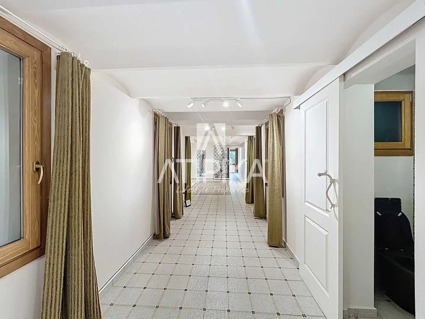 Duplexes for rent in Barcelona  with Air Conditioner, Terrace and Furnished