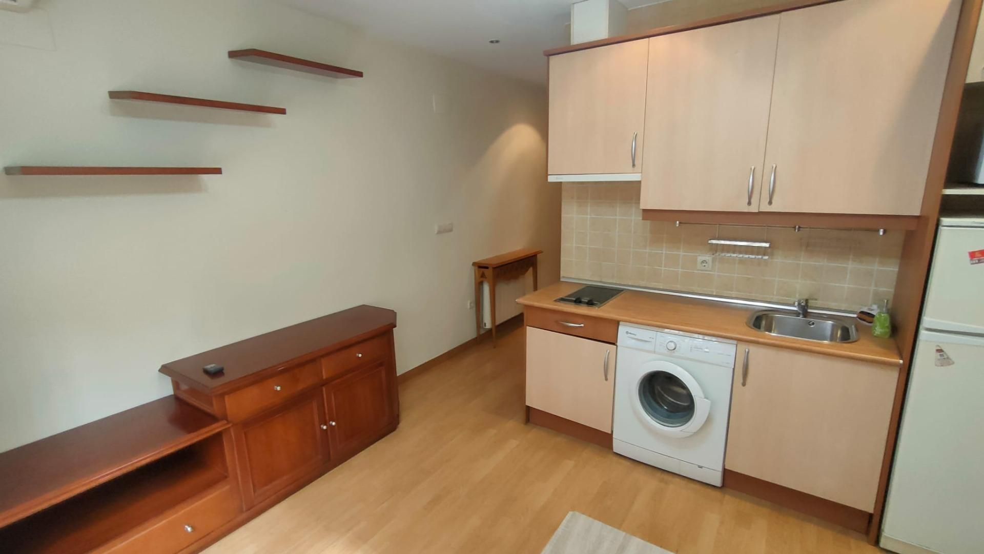 Kitchen of Apartment for sale in  Madrid Capital  with Air Conditioner and Heating