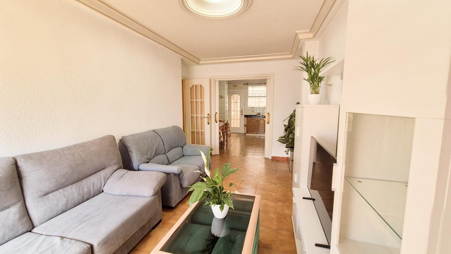 Living room of Flat to rent in Elche / Elx  with Furnished and Balcony