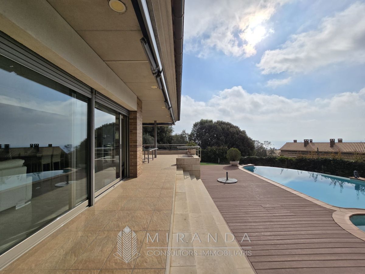 Terrassa de Casa o xalet en venda en Sant Vicenç de Montalt amb Aire condicionat, Calefacció i Terrassa