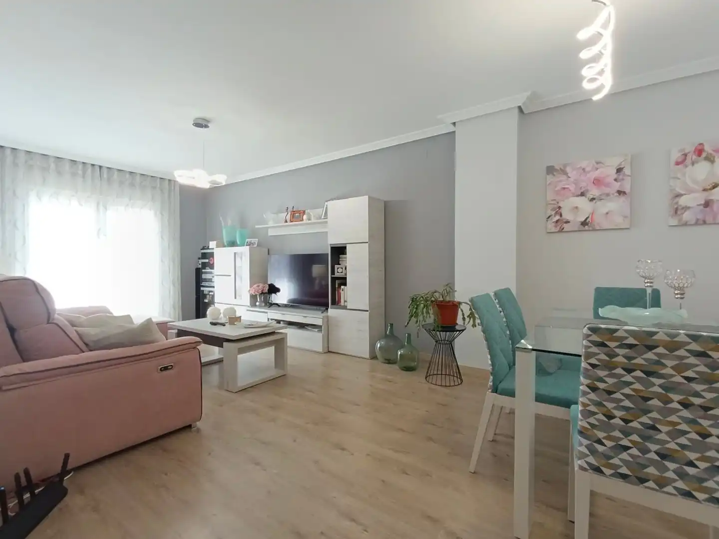 Sala de estar de Casa o chalet en venta en Ciudad Real con Aire acondicionado, Calefacción y Parquet