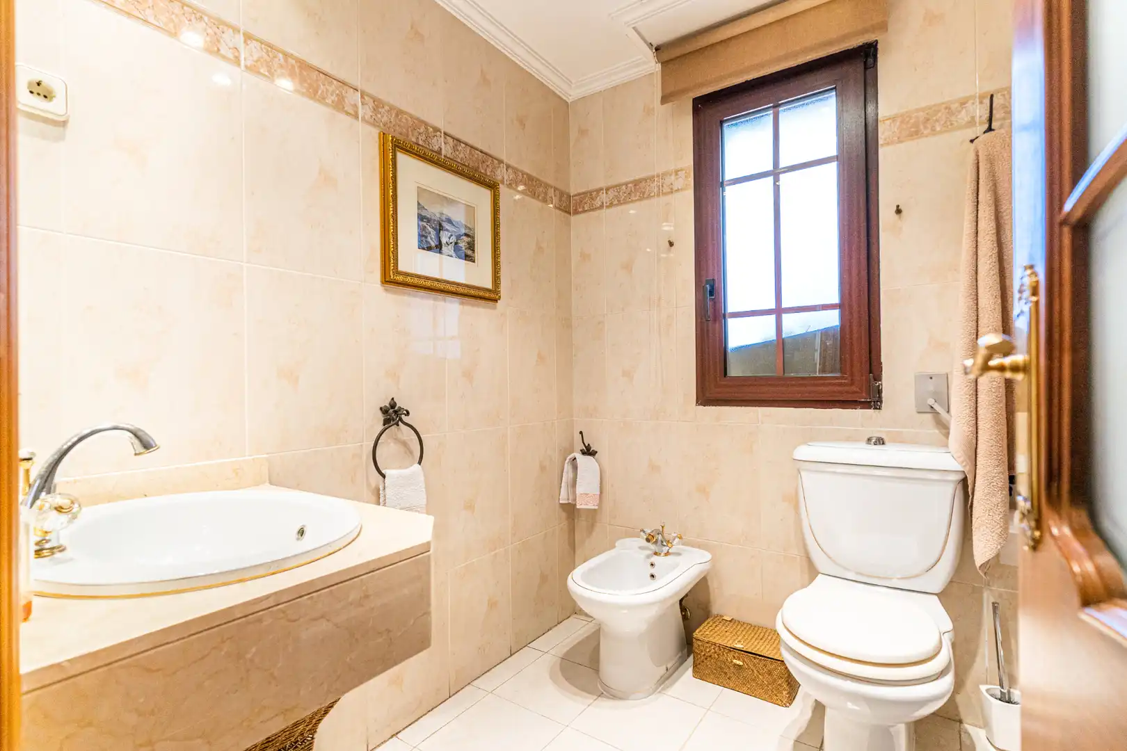 Baño de Casa o chalet en venta en Las Rozas de Madrid con Aire acondicionado, Calefacción y Jardín privado