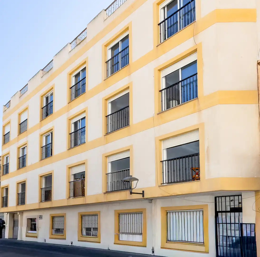 Vista exterior de Piso en venta en Garrucha con Aire acondicionado, Calefacción y Trastero