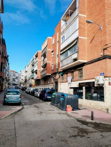 Piso en Venta en Calle Juana Urosa en Vista Alegre