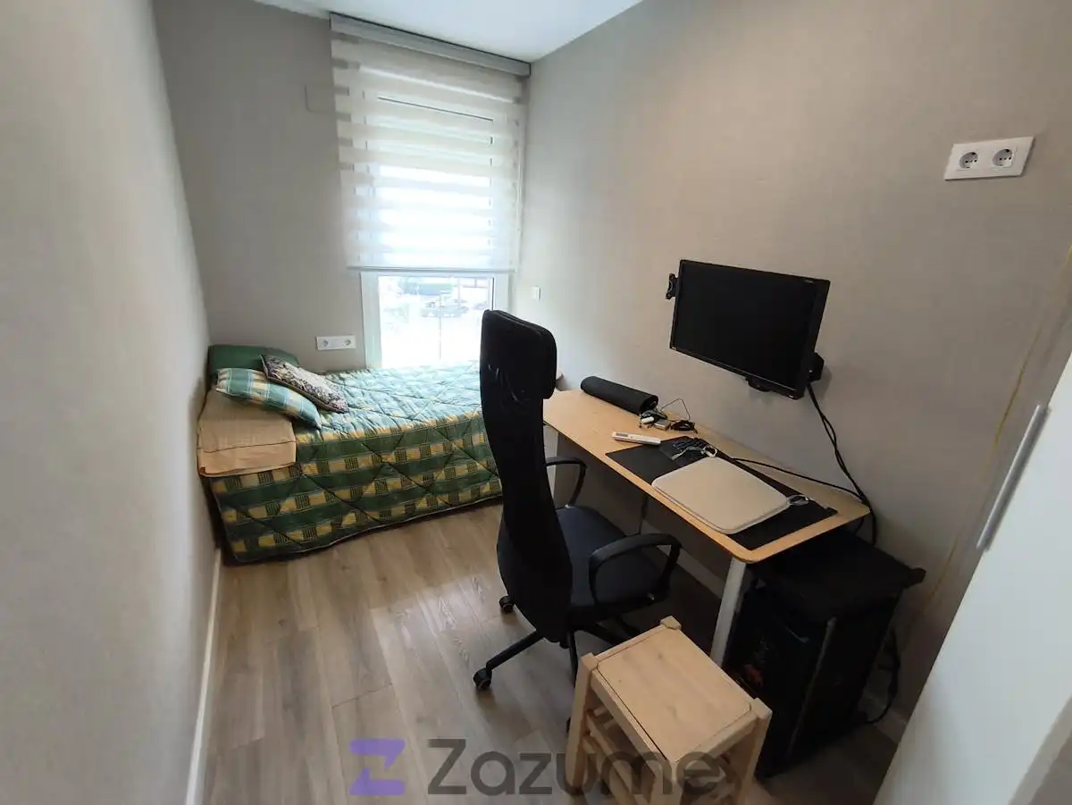 Habitación de Piso de alquiler en Valencia con Aire acondicionado, Parquet y Trastero