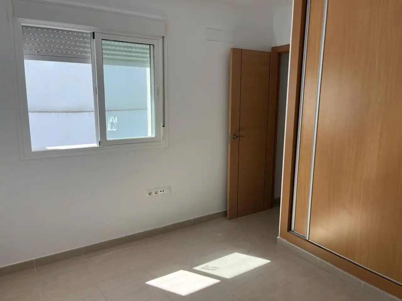 Schlafzimmer von Dachboden zum Verkauf in San Fernando mit Klimaanlage und Terrasse