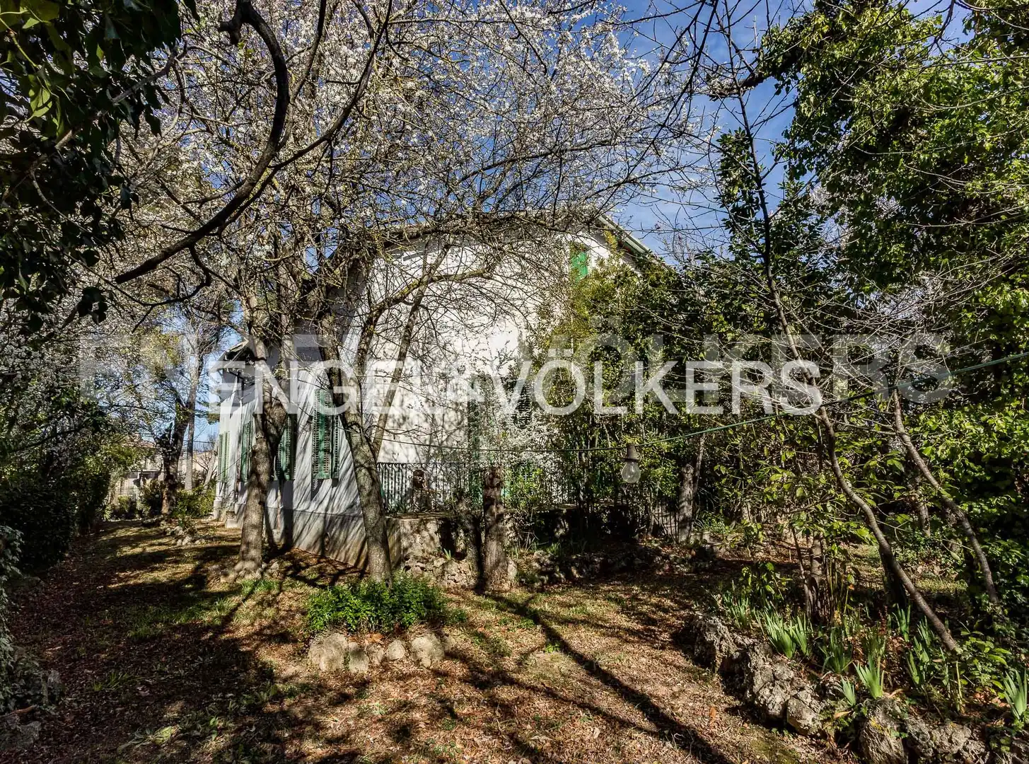 Vista exterior de Casa o xalet en venda en La Llacuna amb Calefacció i Jardí privat