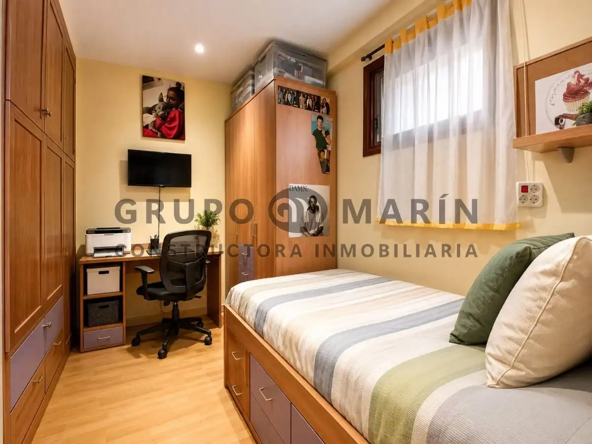 Appartamento con terrazza in vendita a Calle Maria Aguilo, imagen 6