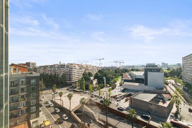 Oficina en Alquiler en Gran Via de Carles III en Barri de les Corts