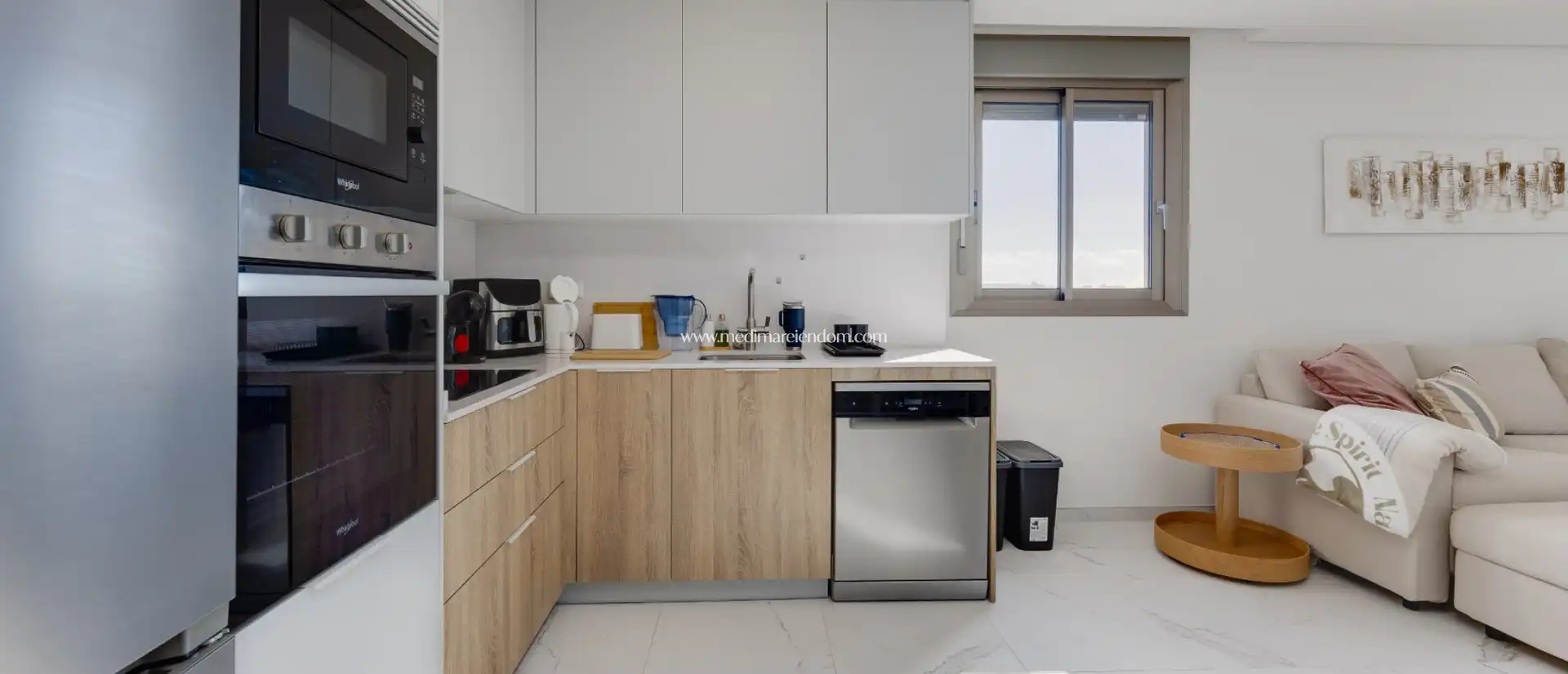 Cuina de Apartament en venda en Santa Pola amb Aire condicionat, Calefacció i Terrassa