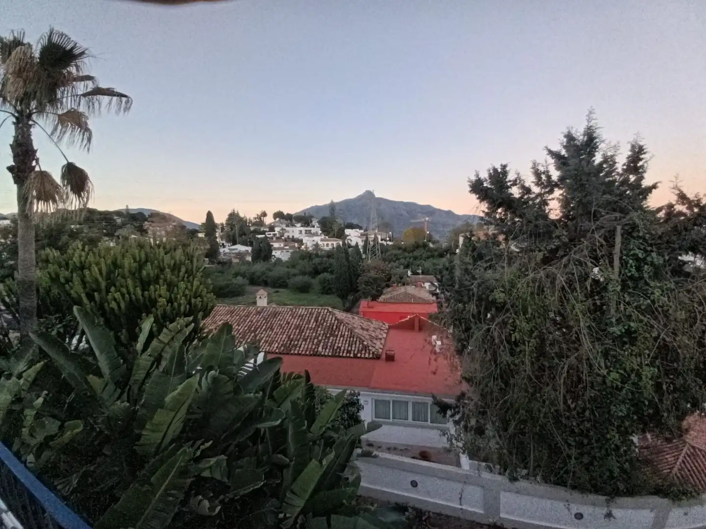 Xalet amb piscina en venda a Nueva Andalucía, imagen 2