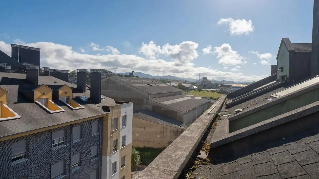 Vista exterior de Piso en venta en Siero con Calefacción y Balcón