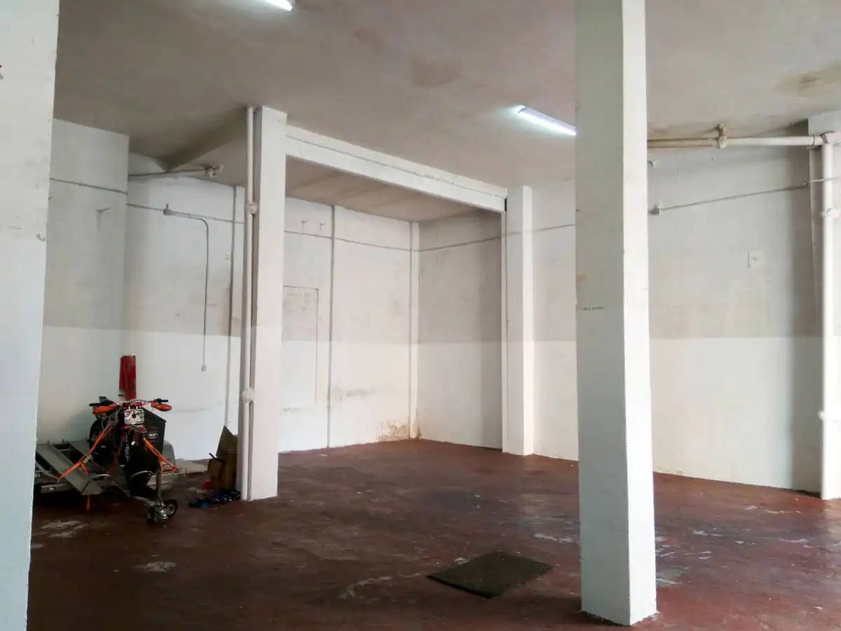 Local comercial en venda a Juan Carlos I, imagen 3