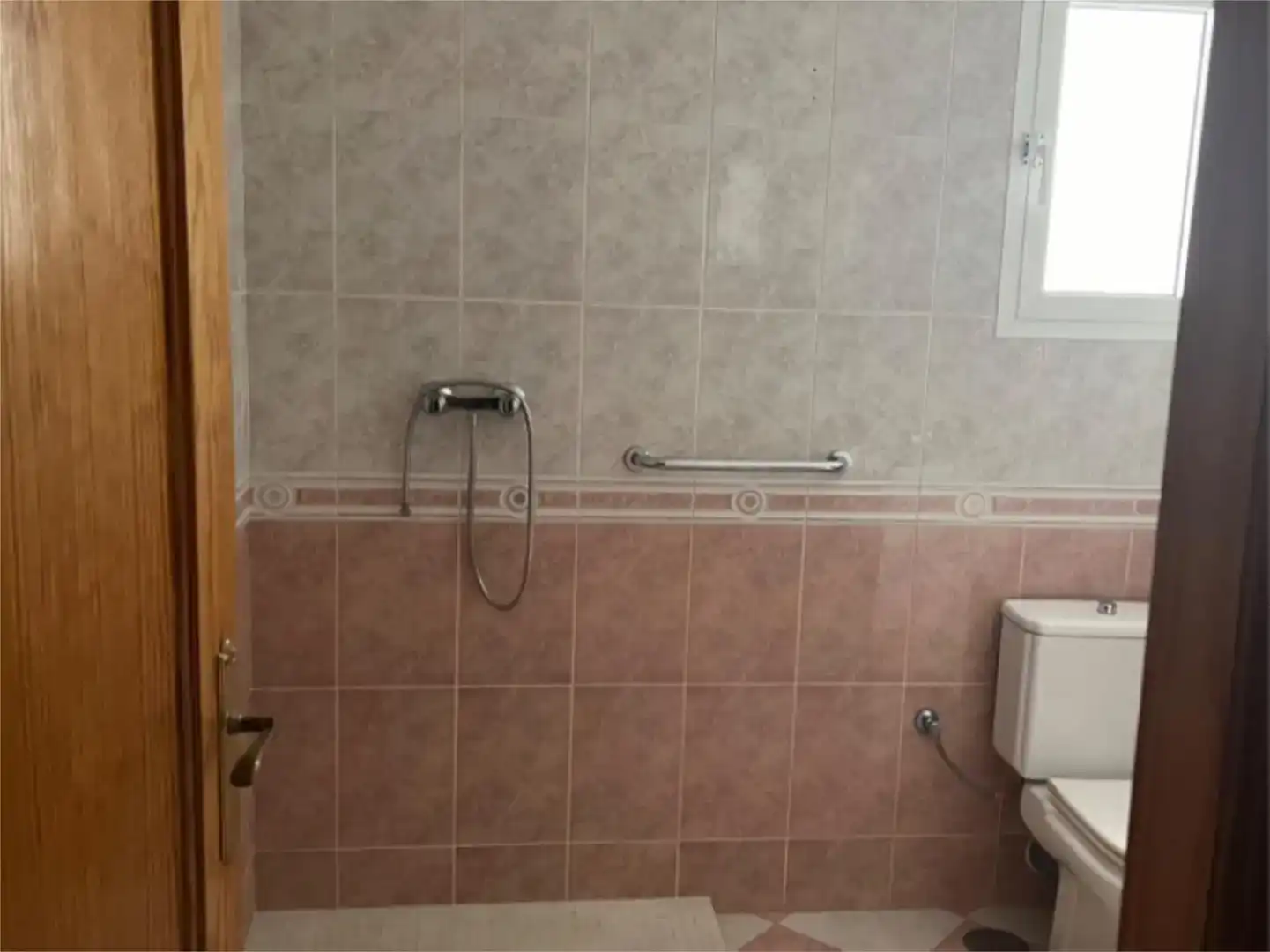 Bathroom of Flat for share in Ojén  with Furnished