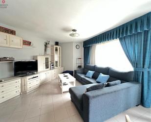 Living room of Flat to rent in  Madrid Capital  with Air Conditioner and Terrace