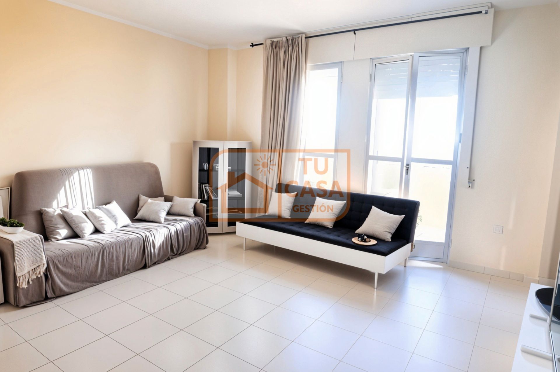 Living room of Flat for sale in Malpartida de Cáceres  with Terrace, Storage room and Furnished