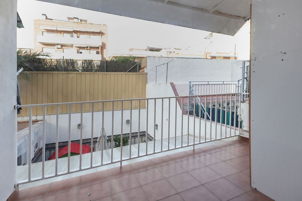 Balcony of Flat for sale in Terrassa
