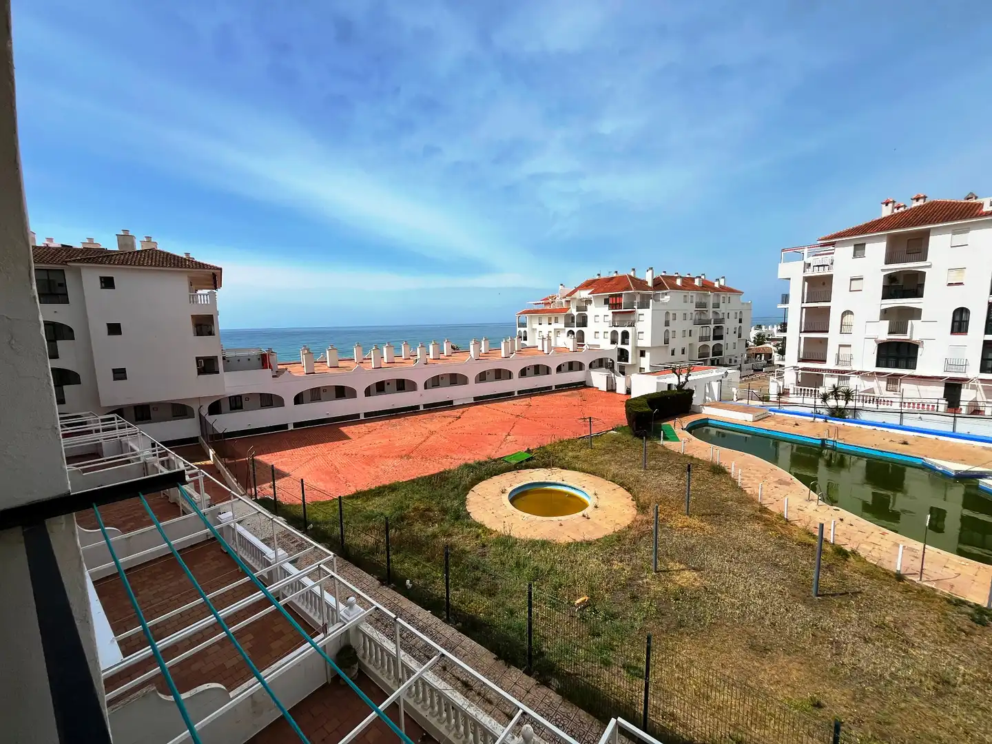 Terraza de Piso en venta en Almonte con Amueblado, Lavadora y Microondas