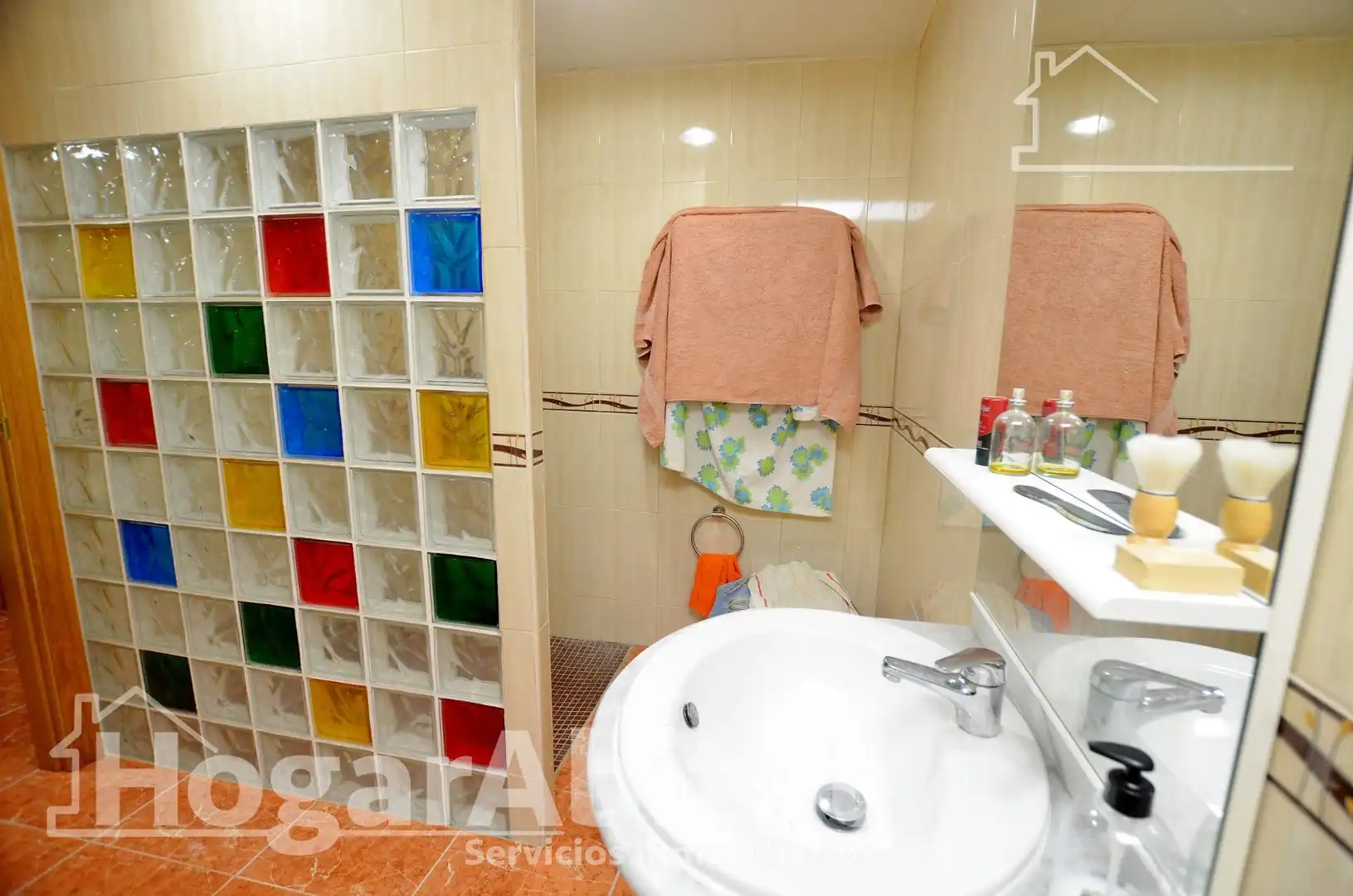 Baño de Casa o chalet en venta en Alicante / Alacant con Aire acondicionado, Calefacción y Jardín privado