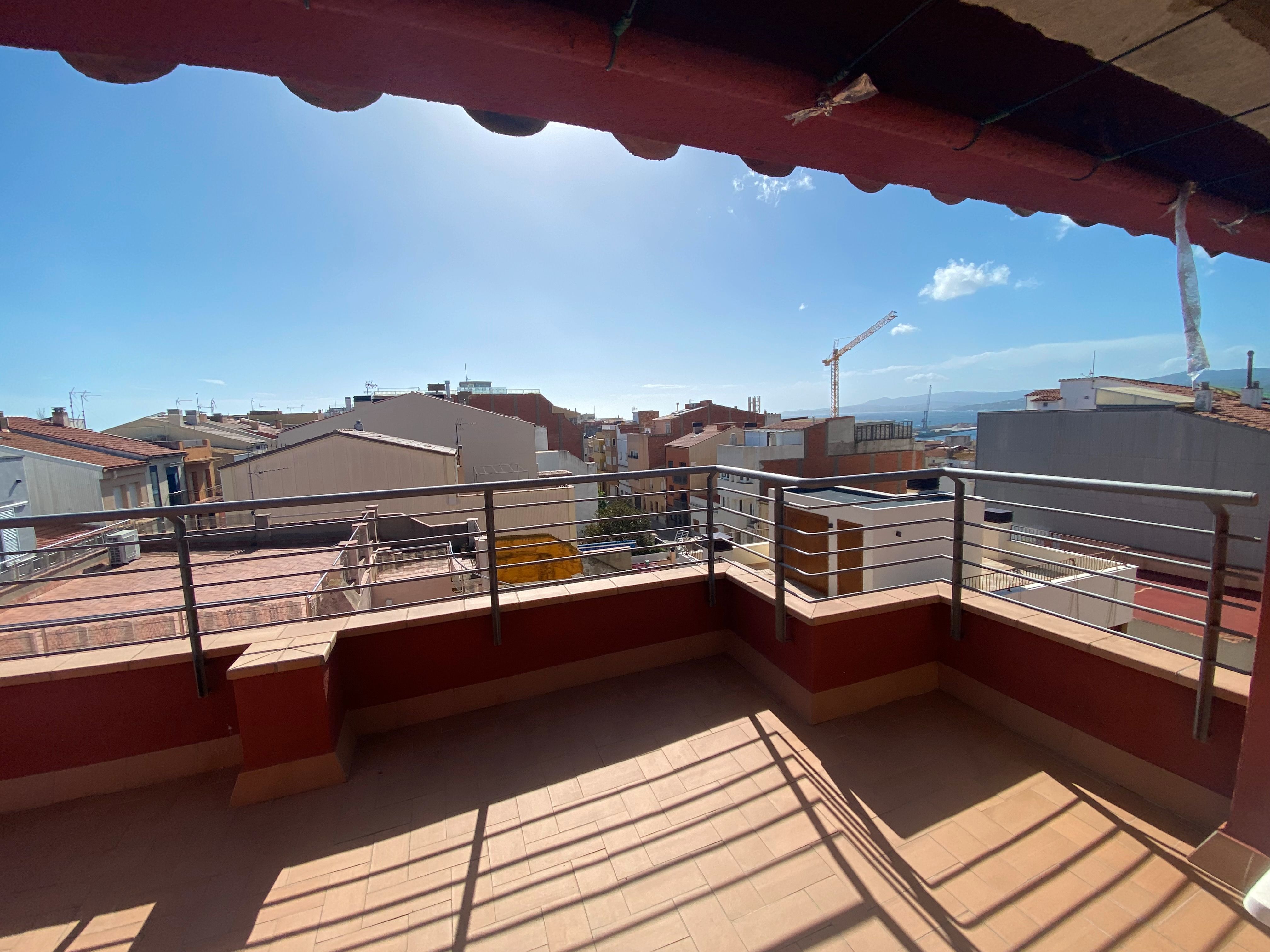 Terrassa de Pis en venda en Palamós amb Aire condicionat, Calefacció i Moblat
