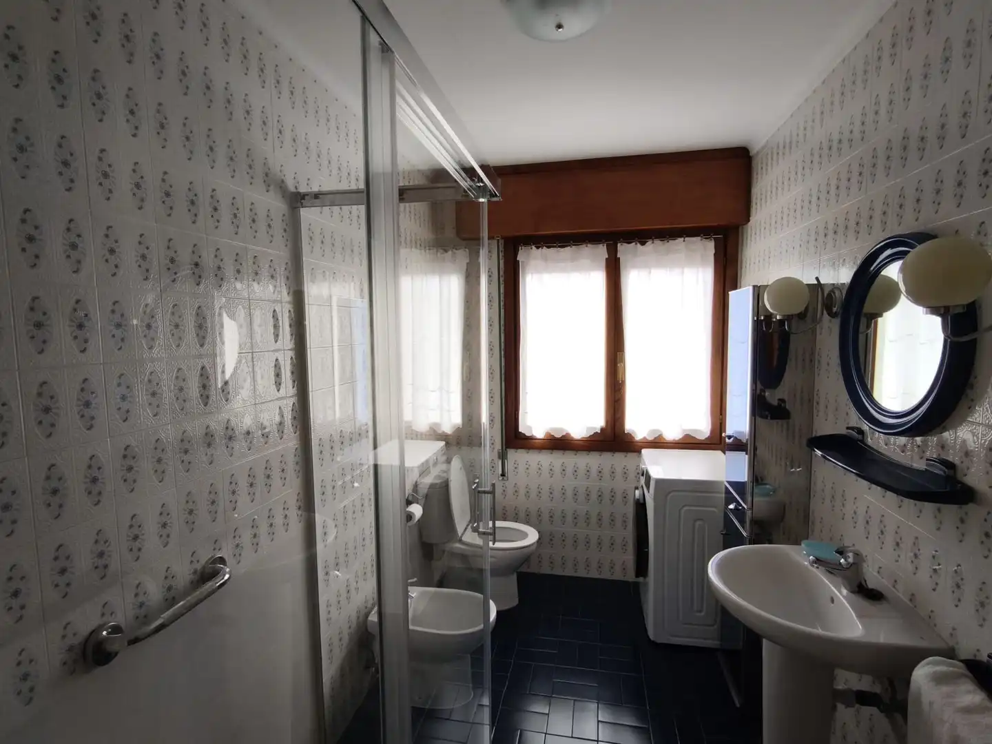 Bathroom of Houses for sale in Karrantza Harana / Valle de Carranza  with Heating, Private garden and Terrace