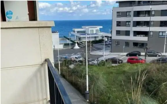 Terraza de Piso de alquiler en Castro-Urdiales con Calefacción, Parquet y Amueblado