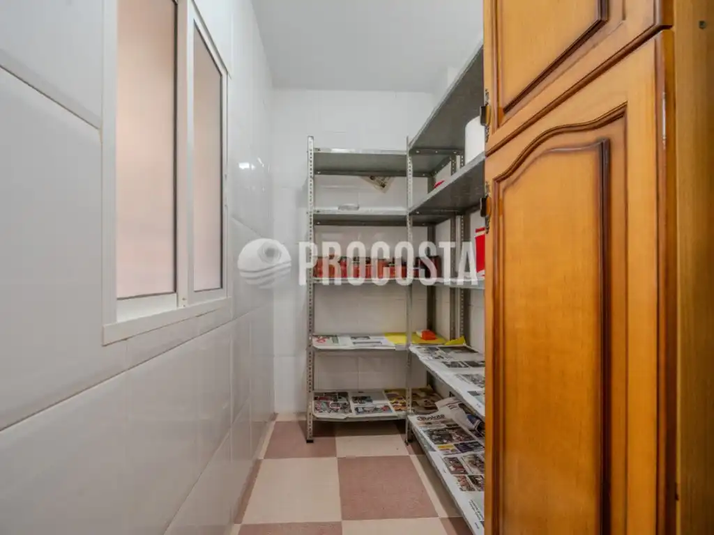 Cuina de Casa o xalet en venda en Fuente Vaqueros amb Aire condicionat, Jardí privat i Terrassa