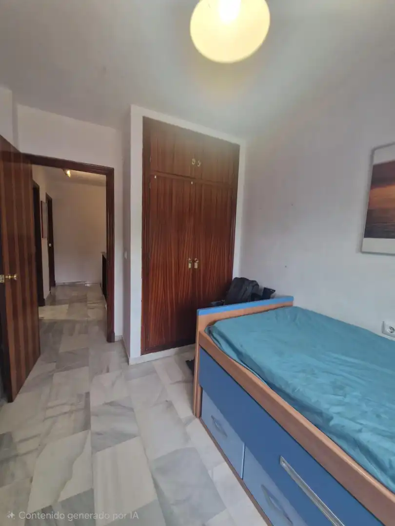 Dormitori de Casa adosada en venda en Puerto Real amb Aire condicionat, Jardí privat i Traster