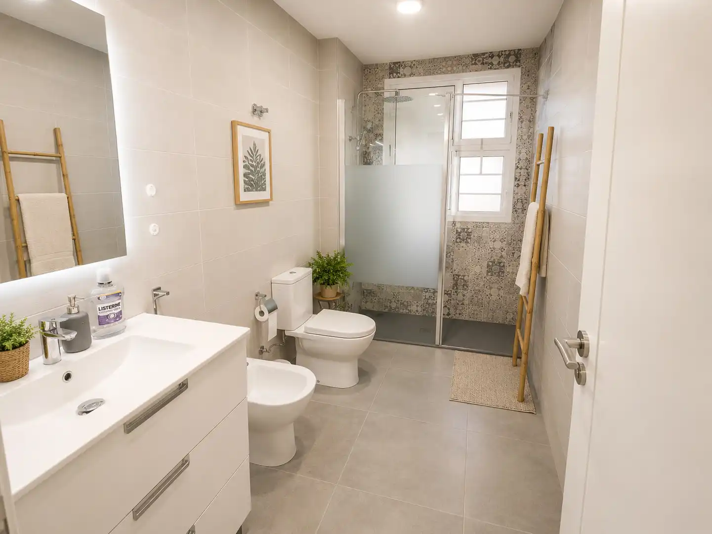 Bany de Casa o xalet en venda en Sabadell amb Aire condicionat, Terrassa i Balcó