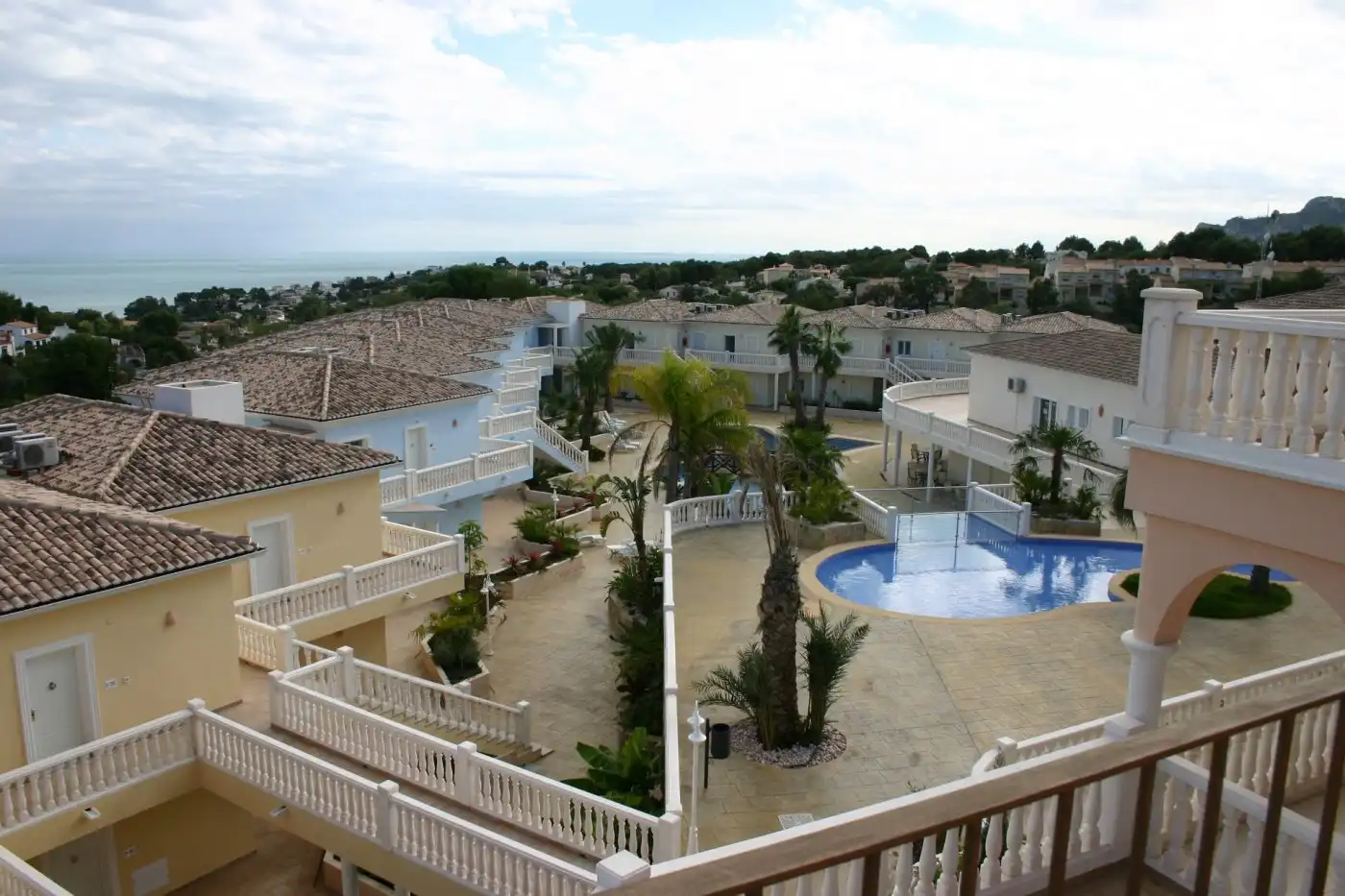 Piscina de Apartamento en venta en Benissa con Aire acondicionado, Calefacción y Jardín privado