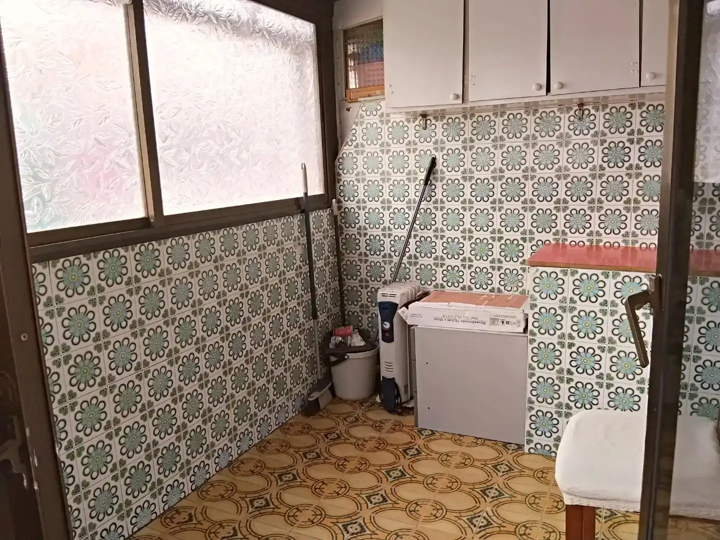 Bany de Pis en venda en L'Hospitalet de Llobregat amb Balcó