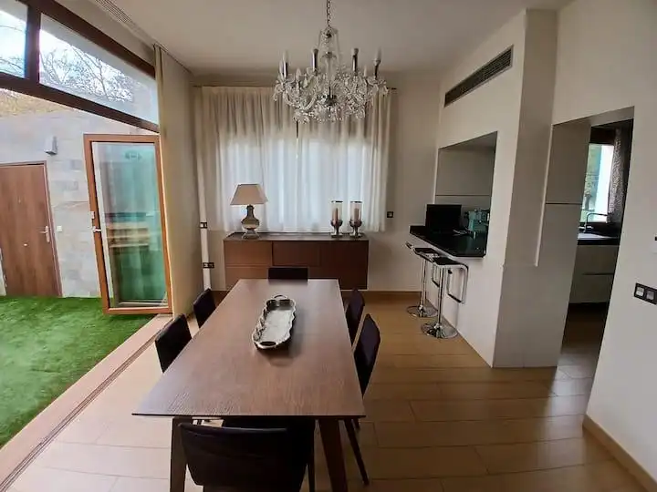 Comedor de Casa o chalet de alquiler en Casabermeja con Aire acondicionado, Jardín privado y Piscina