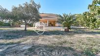 Exterior view of House or chalet for sale in San Vicente del Raspeig / Sant Vicent del Raspeig  with Air Conditioner and Terrace