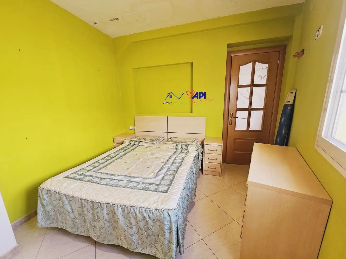 Habitación de Ático en venta en El Vendrell con Aire acondicionado, Calefacción y Terraza