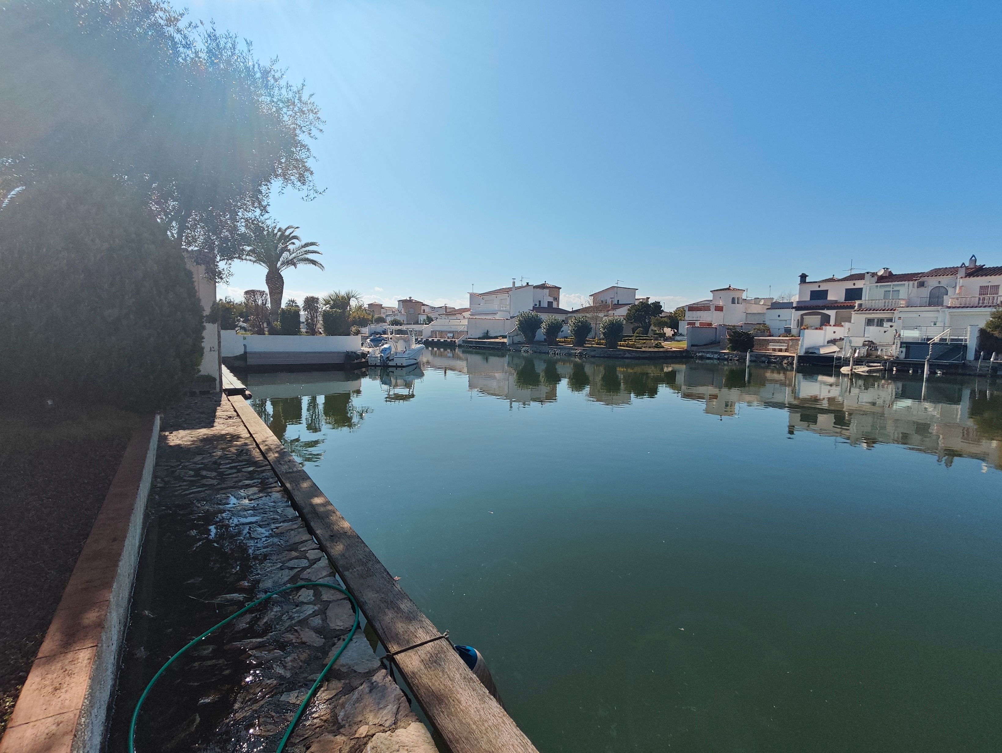 Exterior view of House or chalet for sale in Empuriabrava
