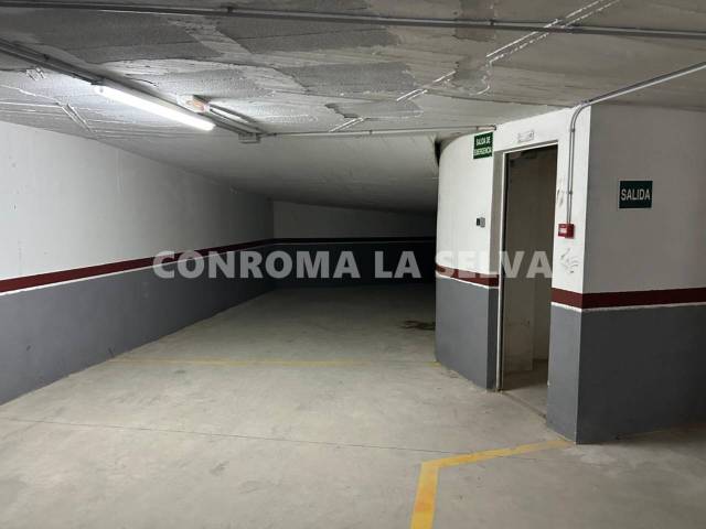 Garaje en Venta en Fenals